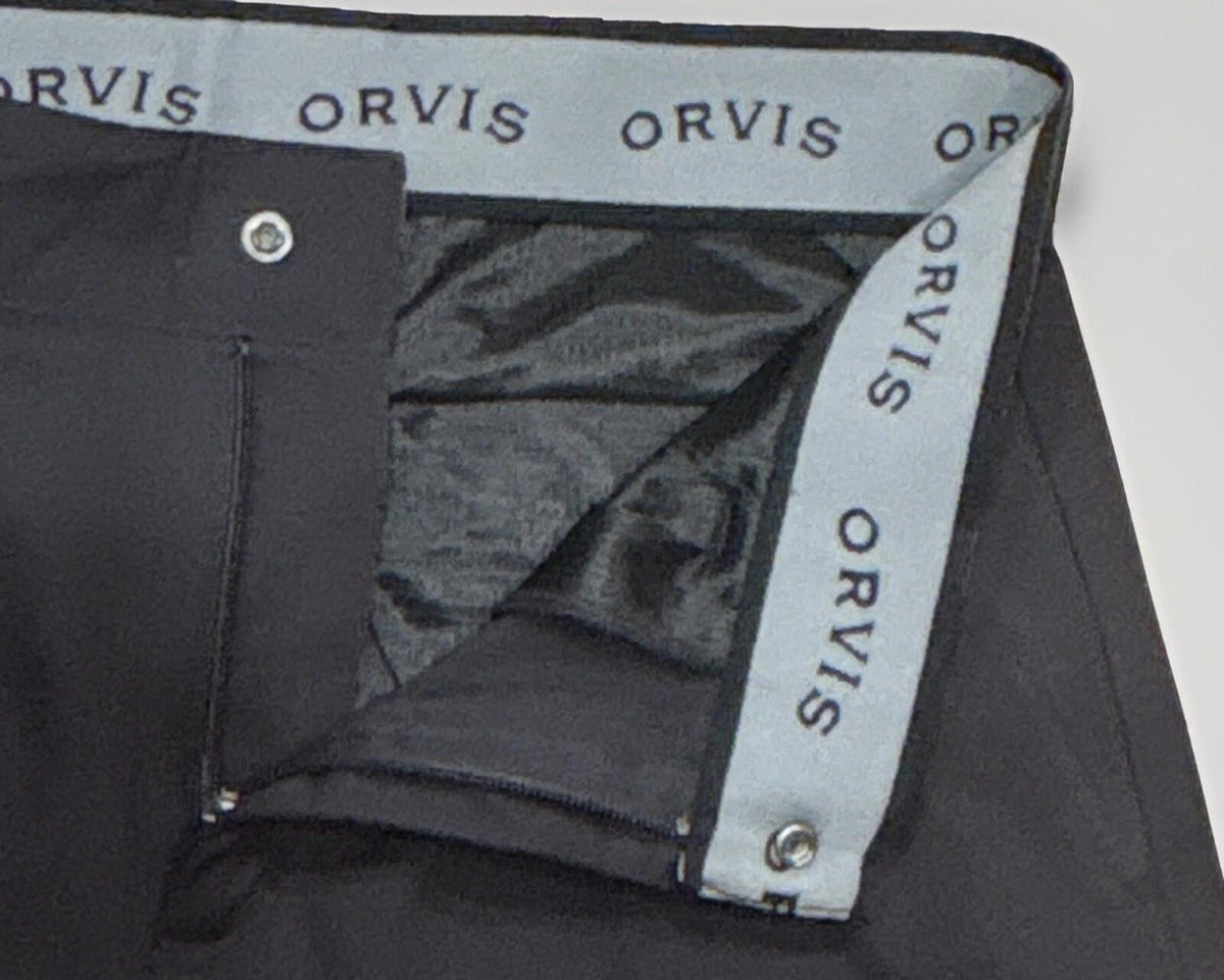Orvis Black Cargo Shorts Men's Size 32 9" Inseam