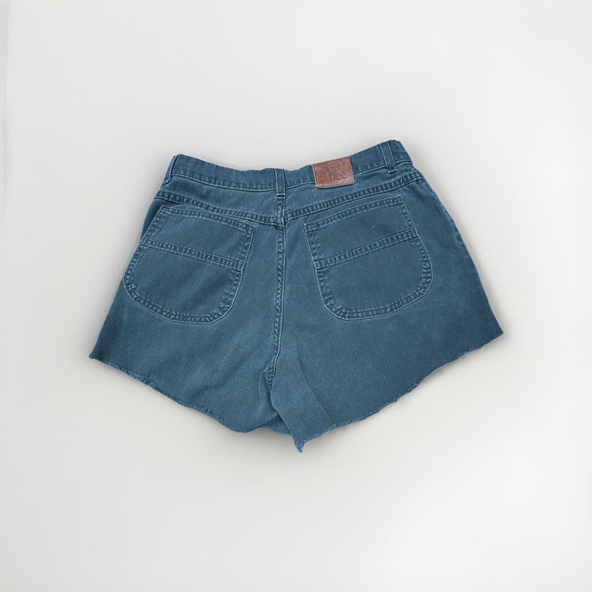 Lee Riveted Women’s Green Denim Cut-Off Shorts Size 16