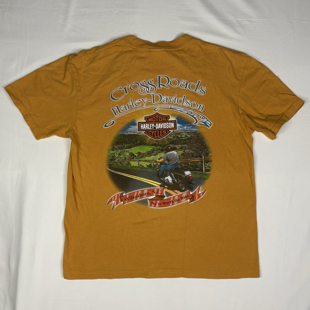 Vintage Harley-Davidson Wilkesboro NC T-Shirt Yellow Ladies'