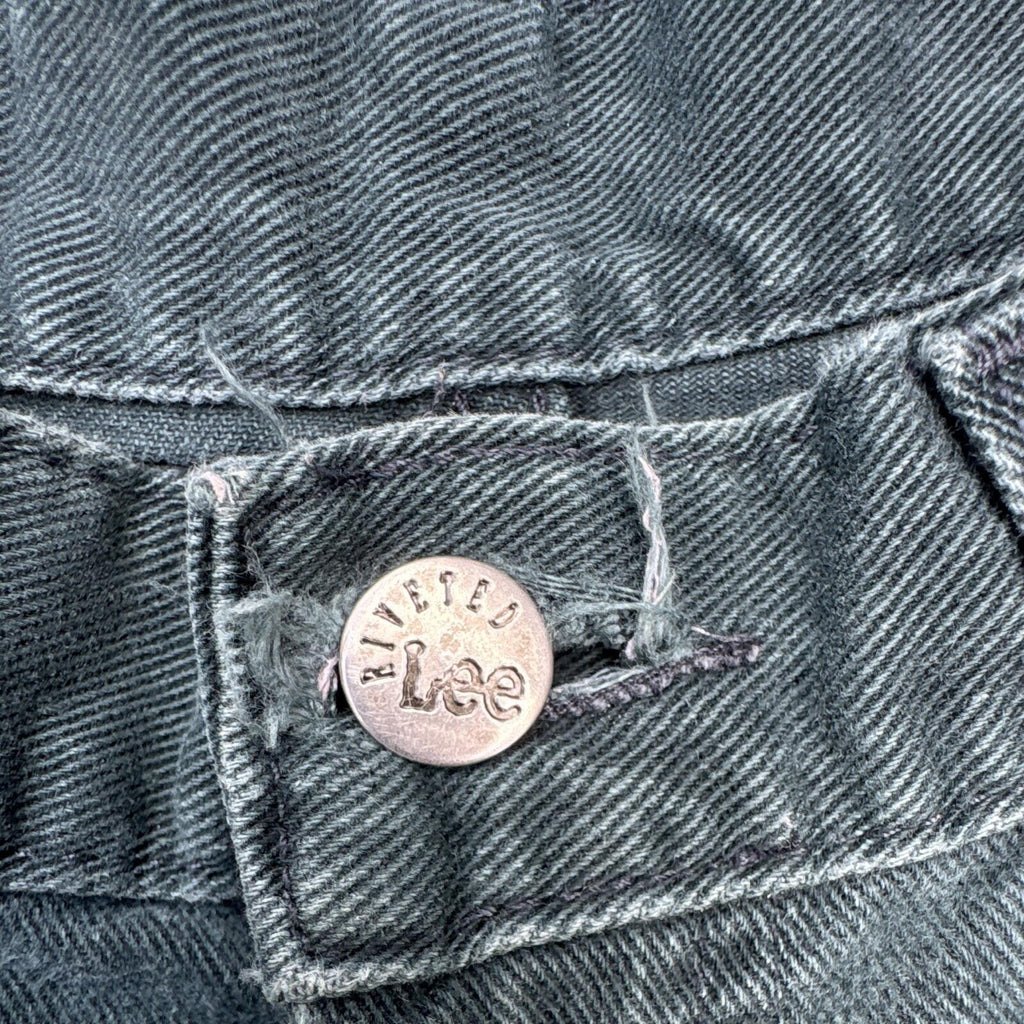 Lee Riveted Women’s Green Denim Cut-Off Shorts Size 16
