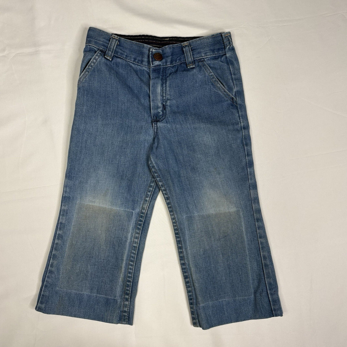 Vintage Wrangler Kids Wide-Leg Denim Jeans with Retro Flair