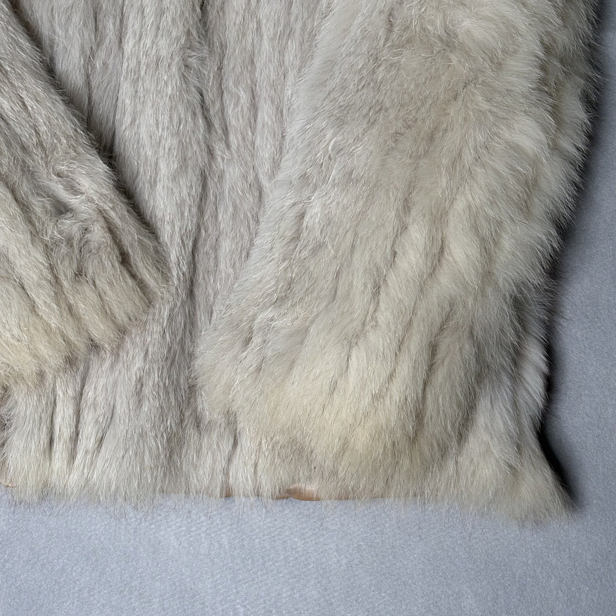 Luxurious Vintage Genuine Fox Fur Coat with Satin Lining - F