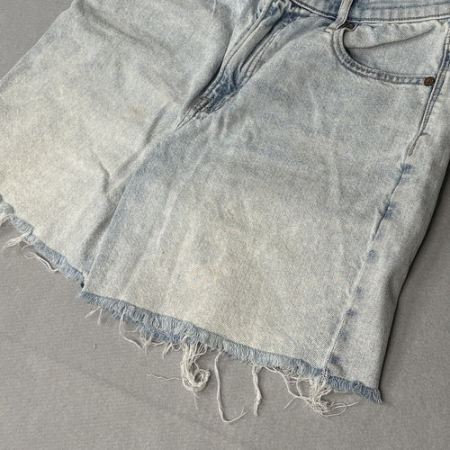 American Eagle Light Wash Denim Shorts Size 8