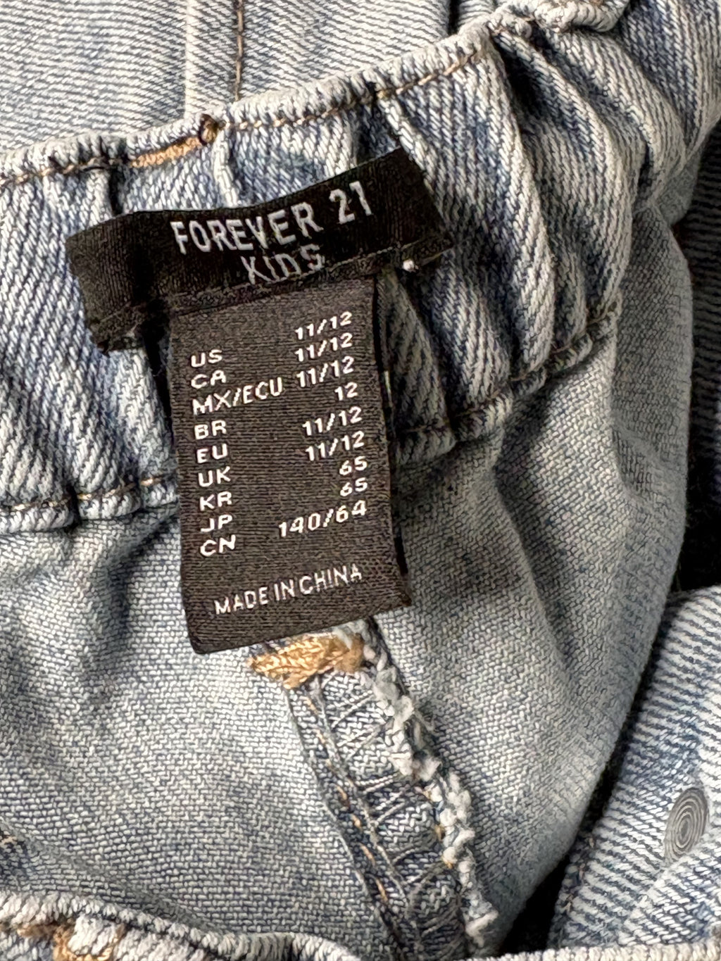 Forever 21 Kids Light Wash Denim Cargo Pants Size 11/12