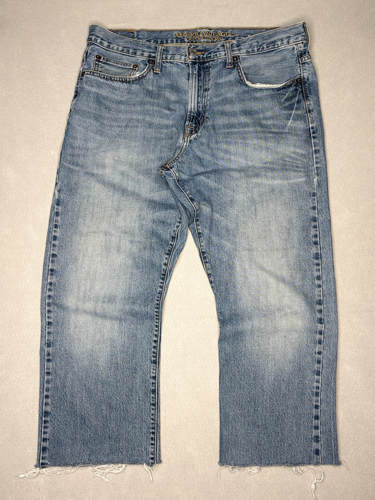 AEO Relaxed Straight Cut-Off Jorts Size 36