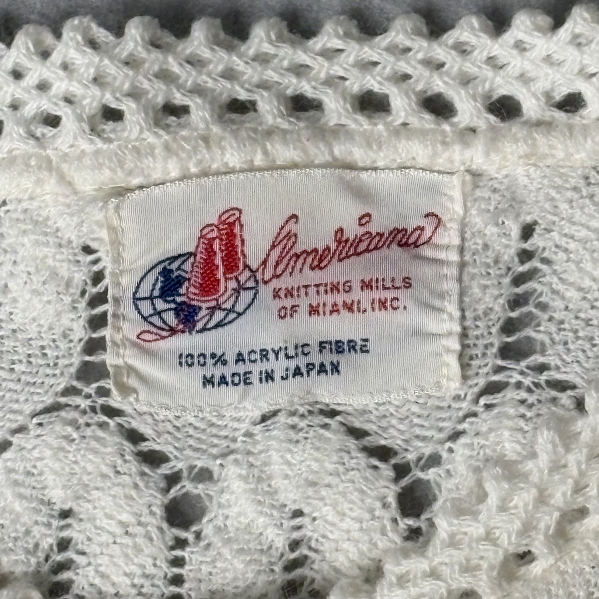 Vintage Americana Knit Cardigan Sweater Cream White