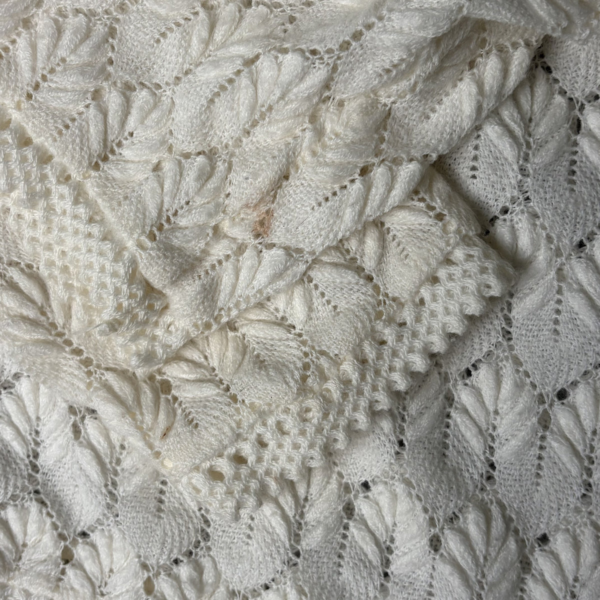 Vintage Americana Knit Cardigan Sweater Cream White