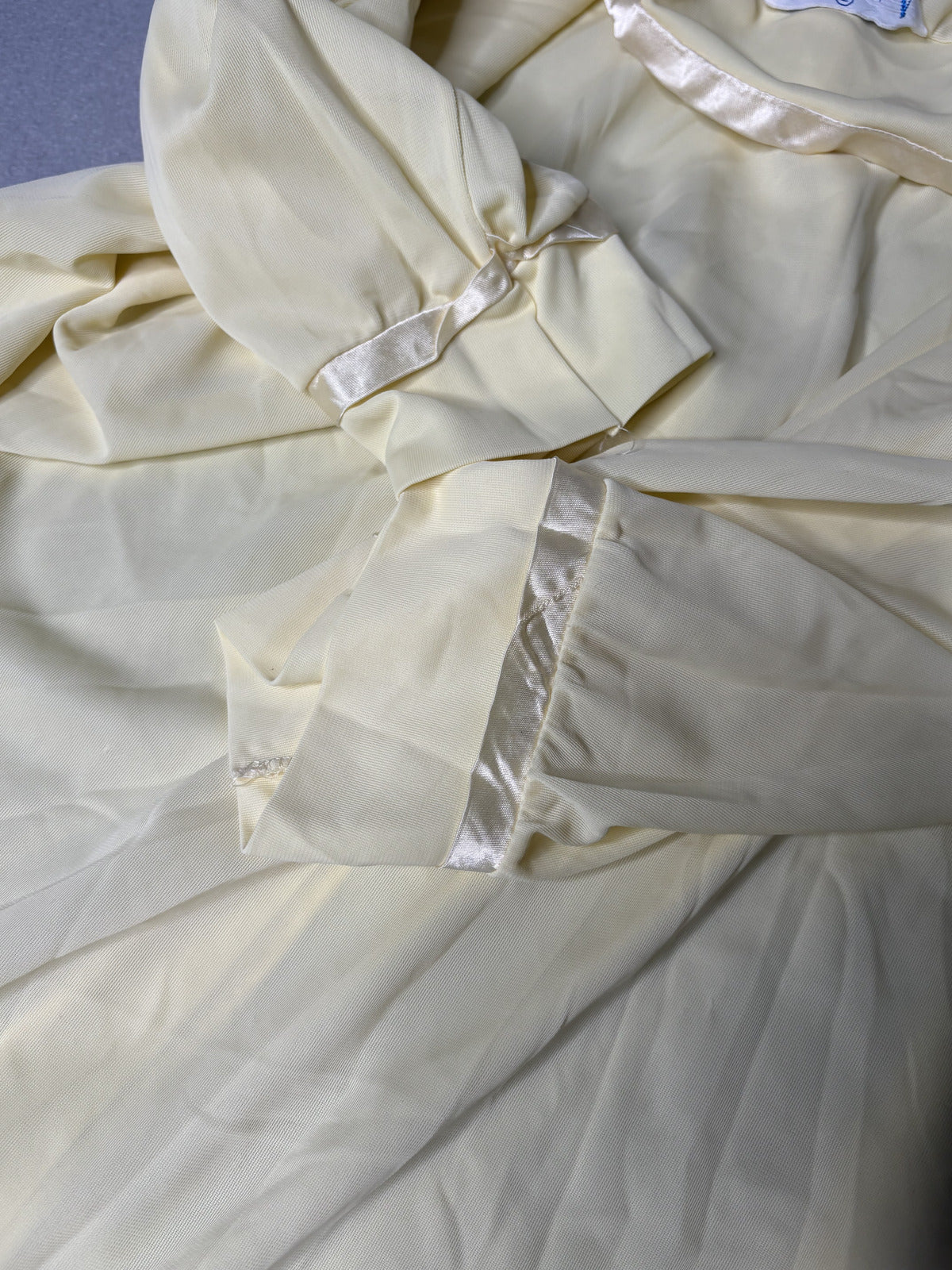 Vintage Aristocraft Yellow Lace Housedress Robe Nightgown