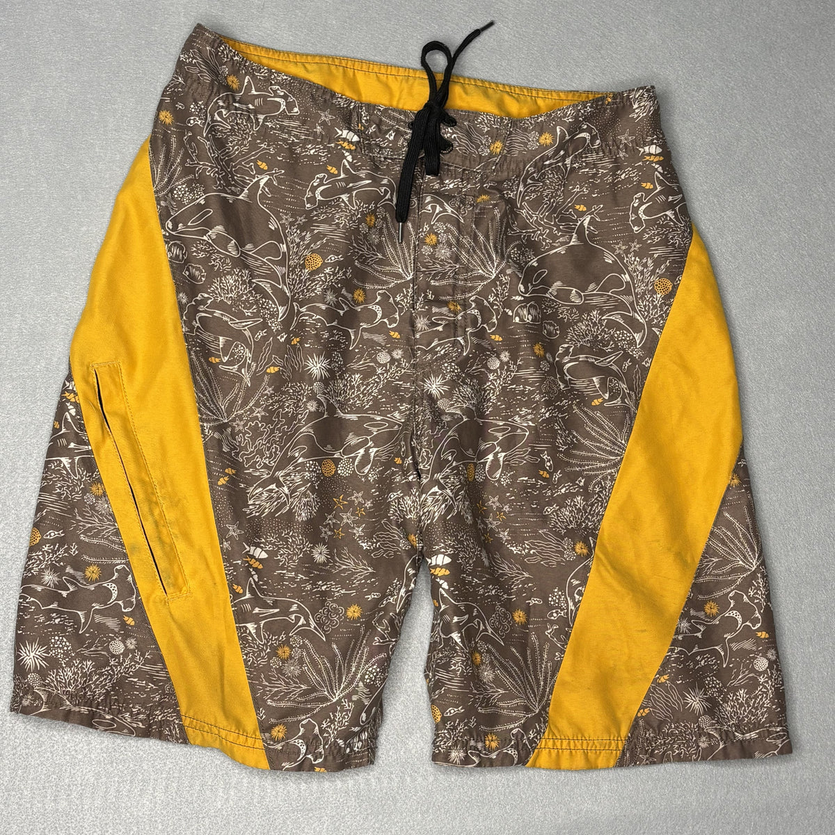 Beach Rays Men's Board Shorts Swim Trunks Size 28