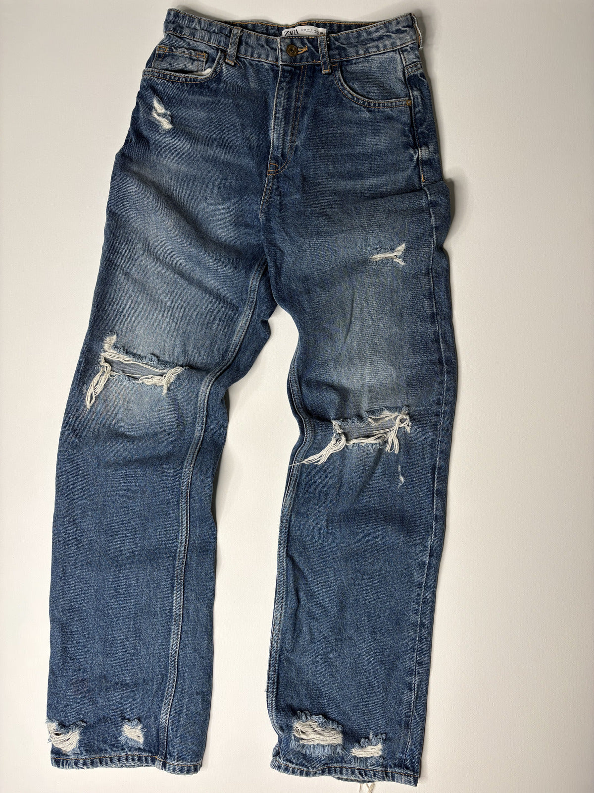 Zara Premium Crafted Distressed Blue Denim Jeans Size US 6