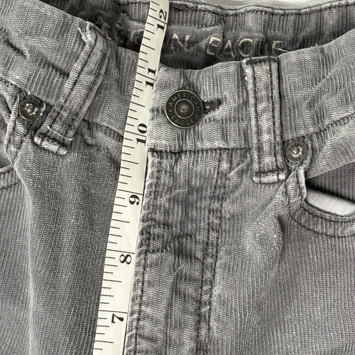 American Eagle Gray High-Rise Skinny Jeans - Size 4 Long