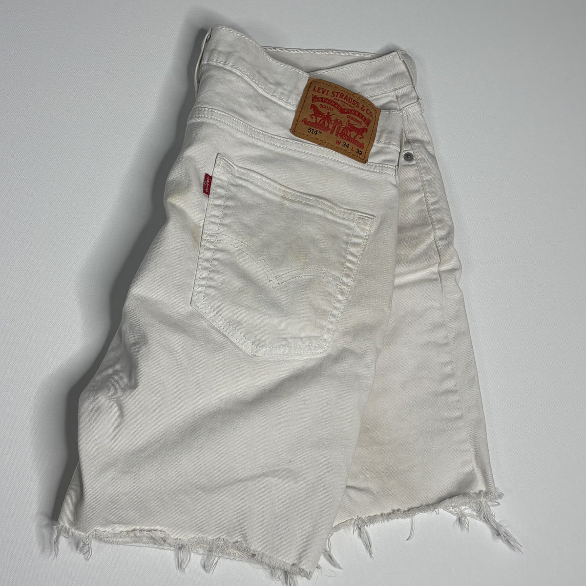 Levi's 514 White Denim Cutoff Shorts Size 34 Frayed