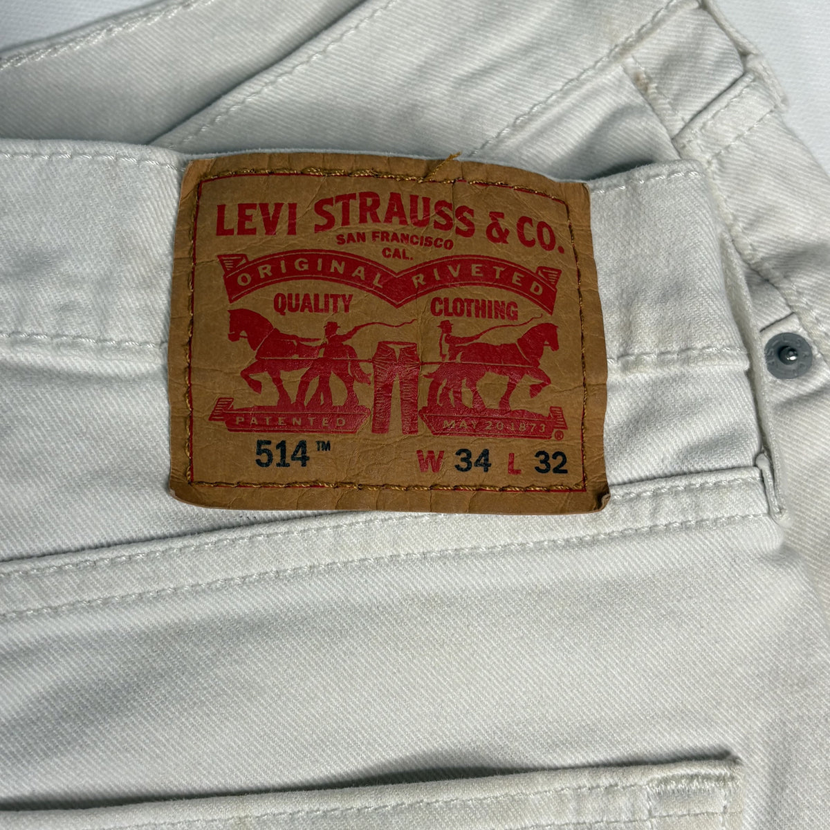 Levi's 514 White Denim Cutoff Shorts Size 34 Frayed