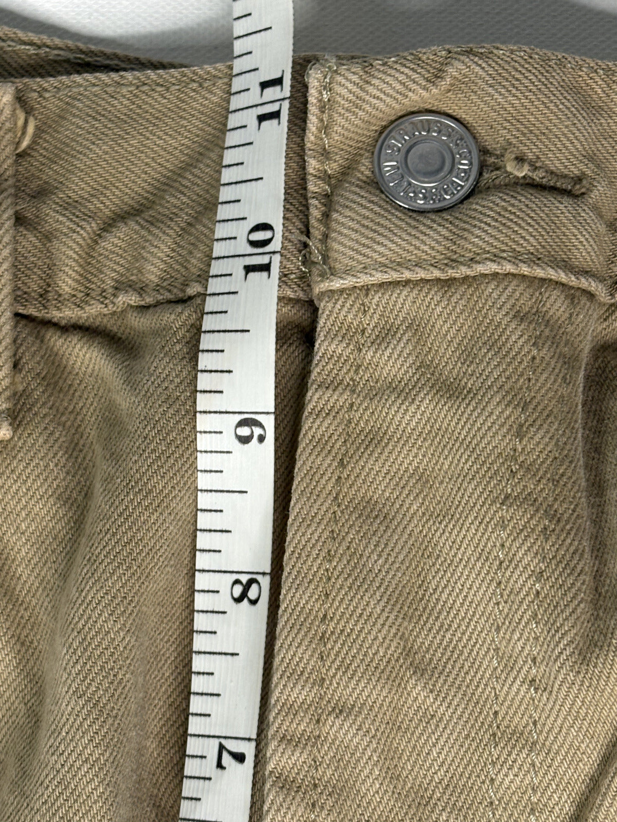 Levi's 550 Relaxed Fit Khaki Jeans 34x32 Vintage Tapered
