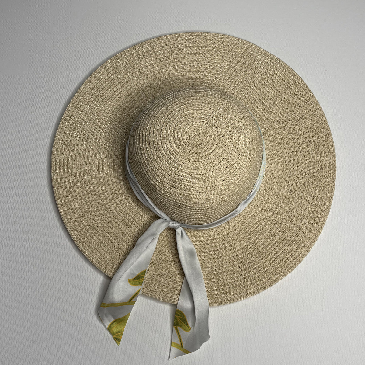 Max Studio Wide Brim Straw Hat Bow Tie Sun Beach Hat