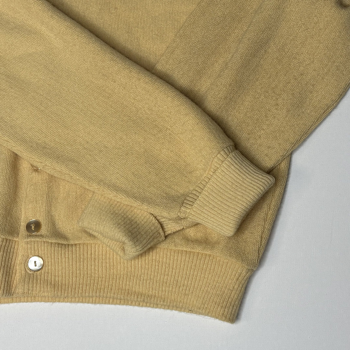 Vintage Arnold Palmer Robert Bruce Yellow Knit Cardigan XL