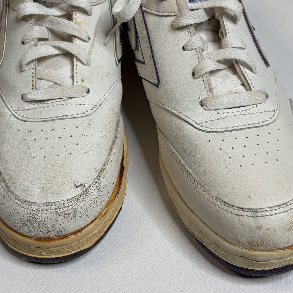 Vintage Brooks Team Brooks Leather Sneakers White Korea 10