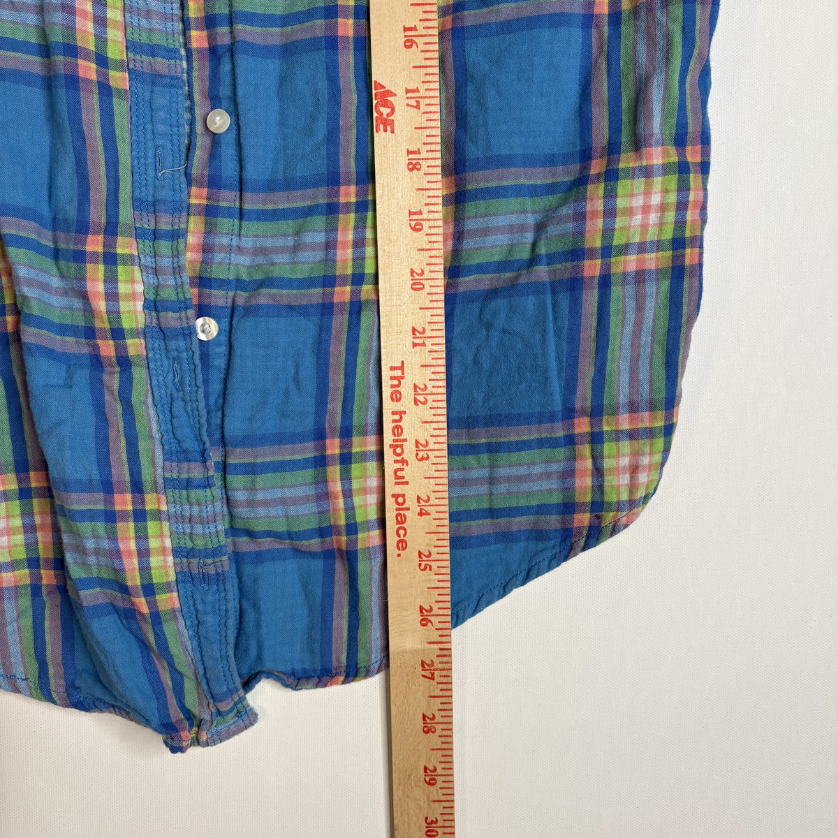Hollister Men's Blue Plaid Button-Up Shirt Size Large