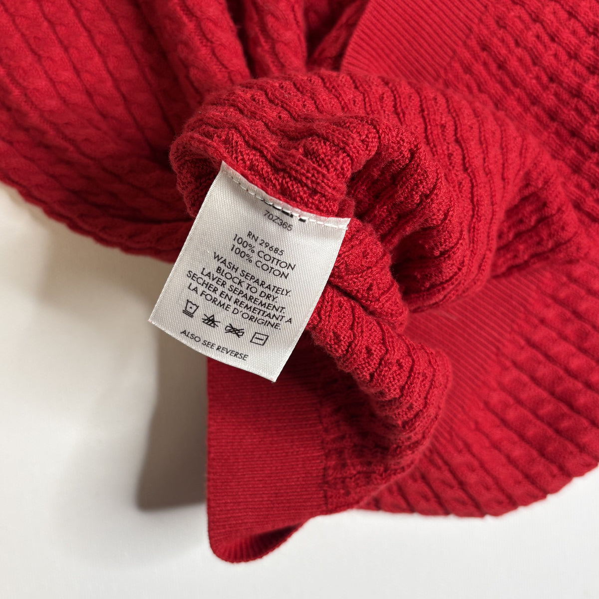 Vintage Pendleton Red V-Neck Sweater Mens - 100% Cotton