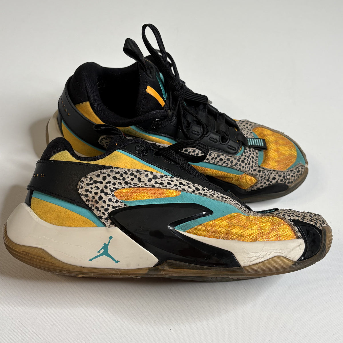 Jordan Zion 3 GS Galaxy Celestial Gold Sneakers Size 6.5Y