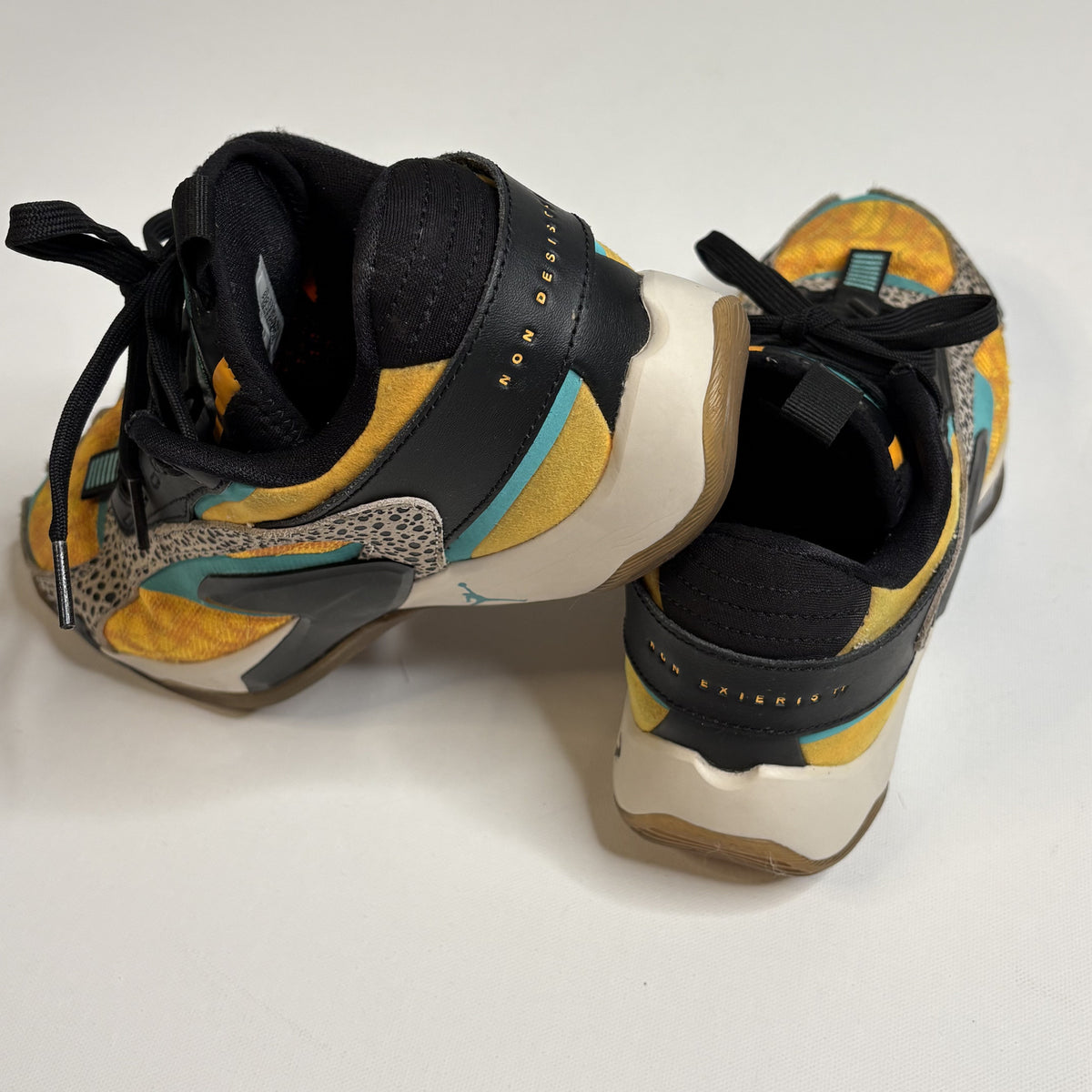 Jordan Zion 3 GS Galaxy Celestial Gold Sneakers Size 6.5Y