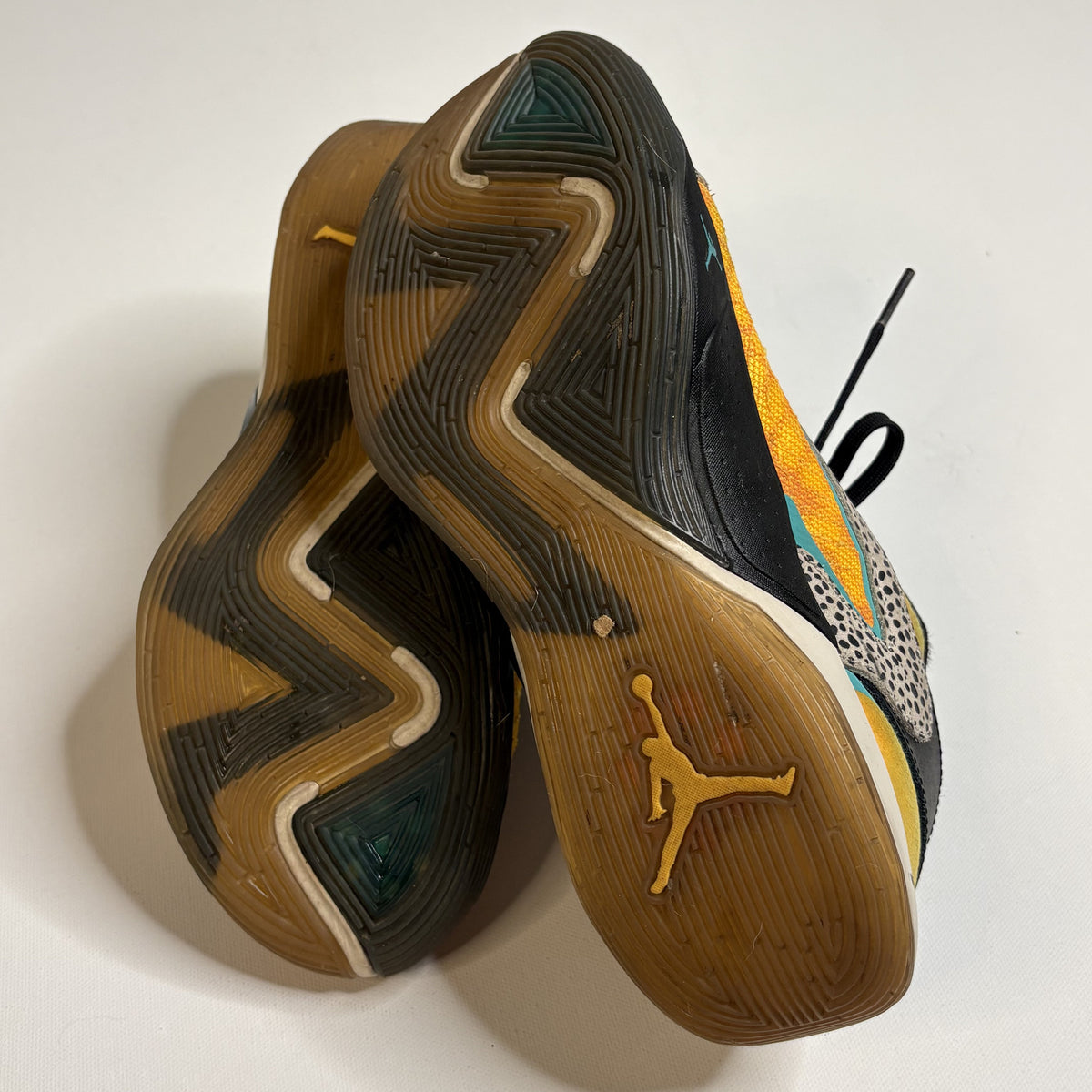 Jordan Zion 3 GS Galaxy Celestial Gold Sneakers Size 6.5Y