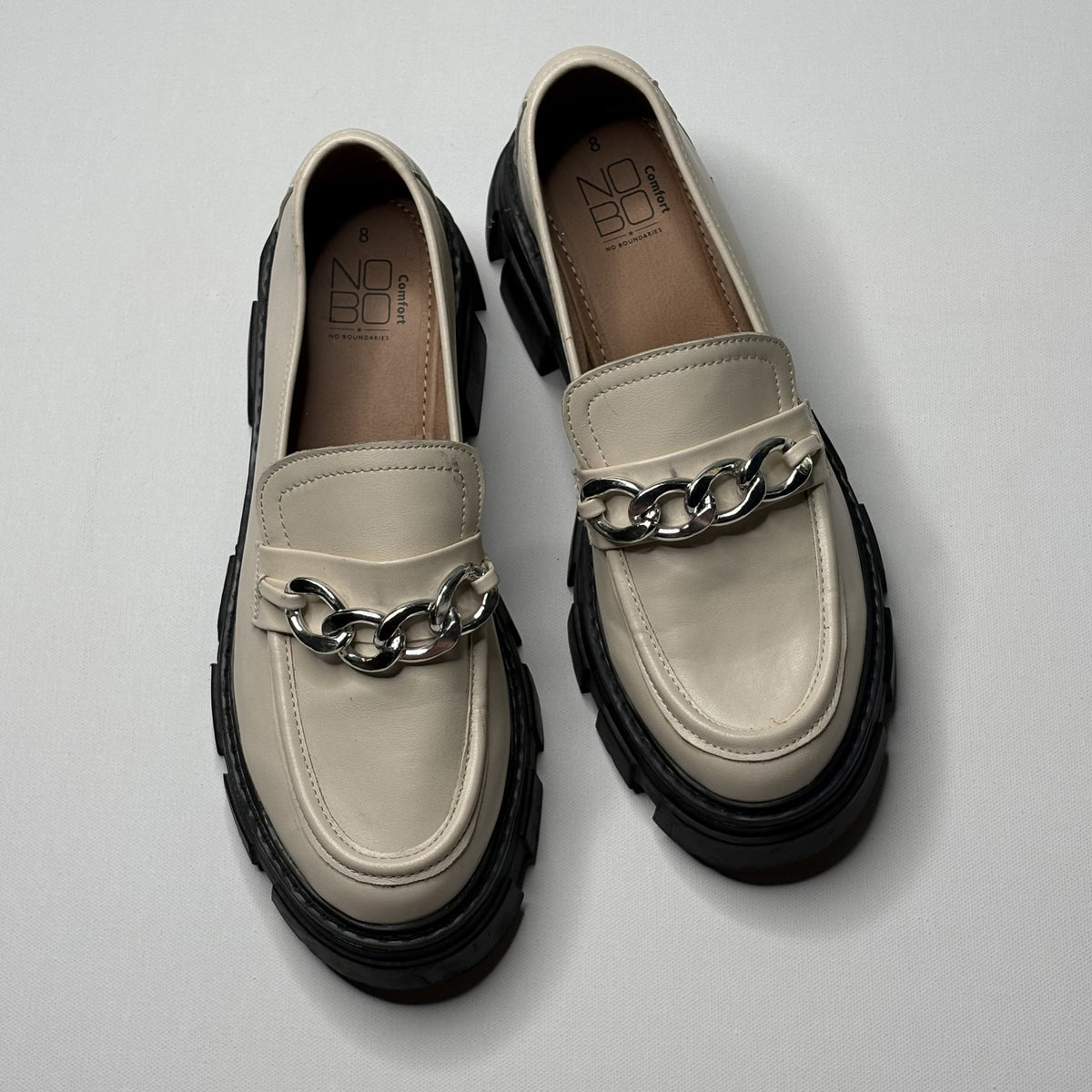 No Boundaries Cream Platform Chain Loafers Lug Sole Size 8
