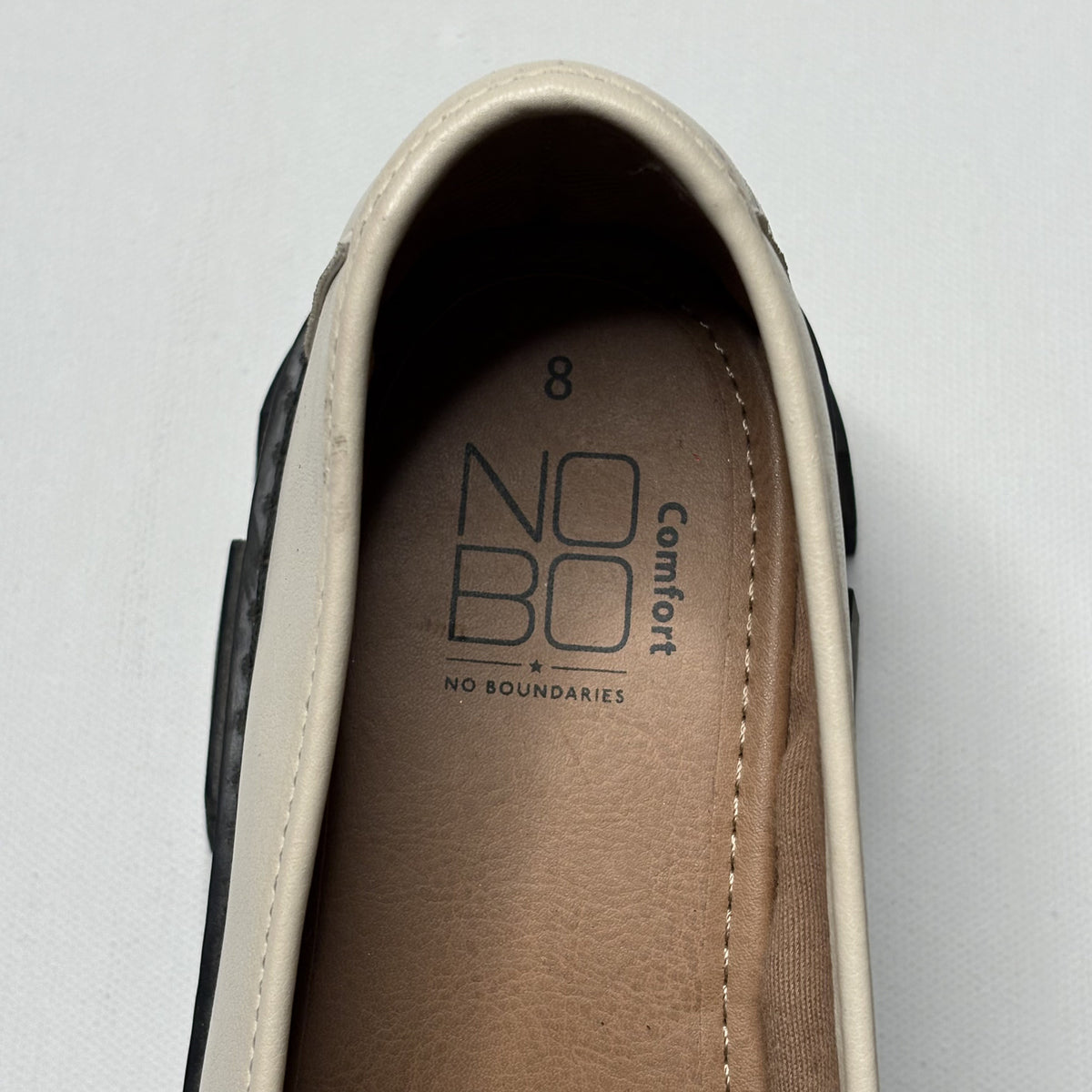 No Boundaries Cream Platform Chain Loafers Lug Sole Size 8