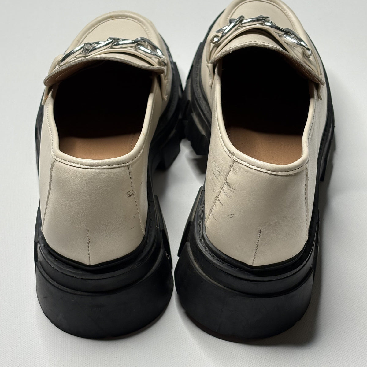 No Boundaries Cream Platform Chain Loafers Lug Sole Size 8