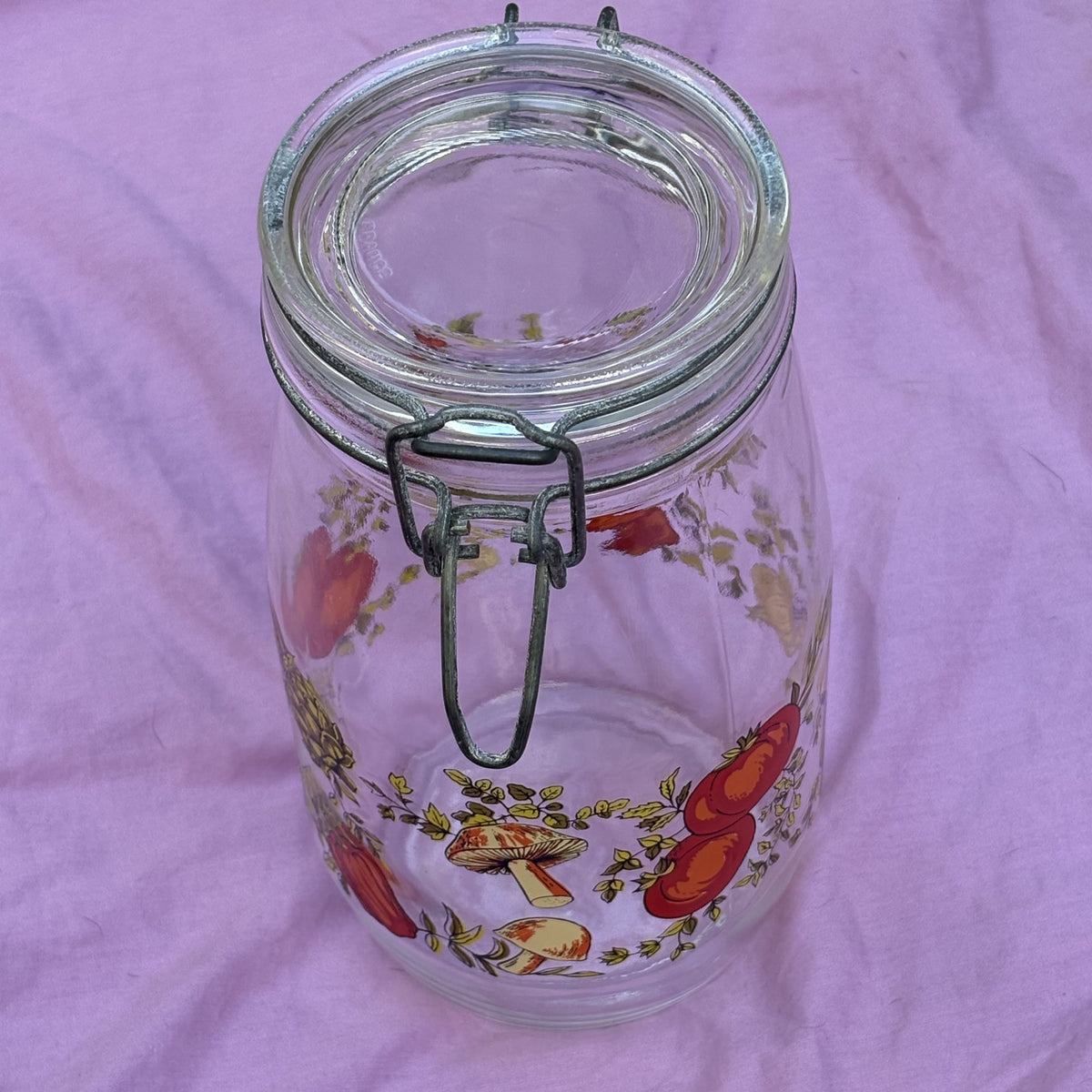 Vintage Fruit Print Glass Canister Wire Bail Jar 1.5L