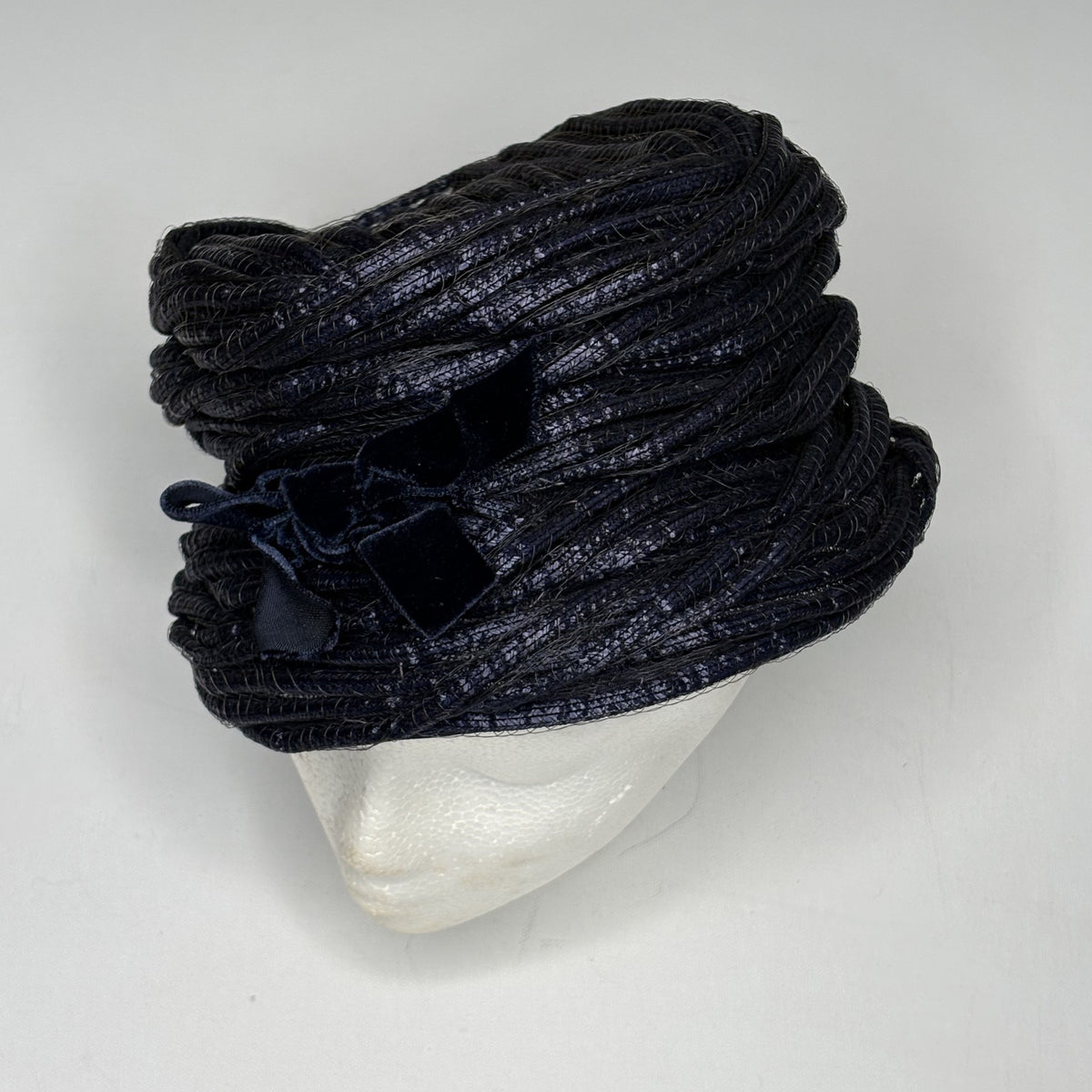 Vintage JP Allen Navy Blue Velvet Corduroy Pillbox Hat