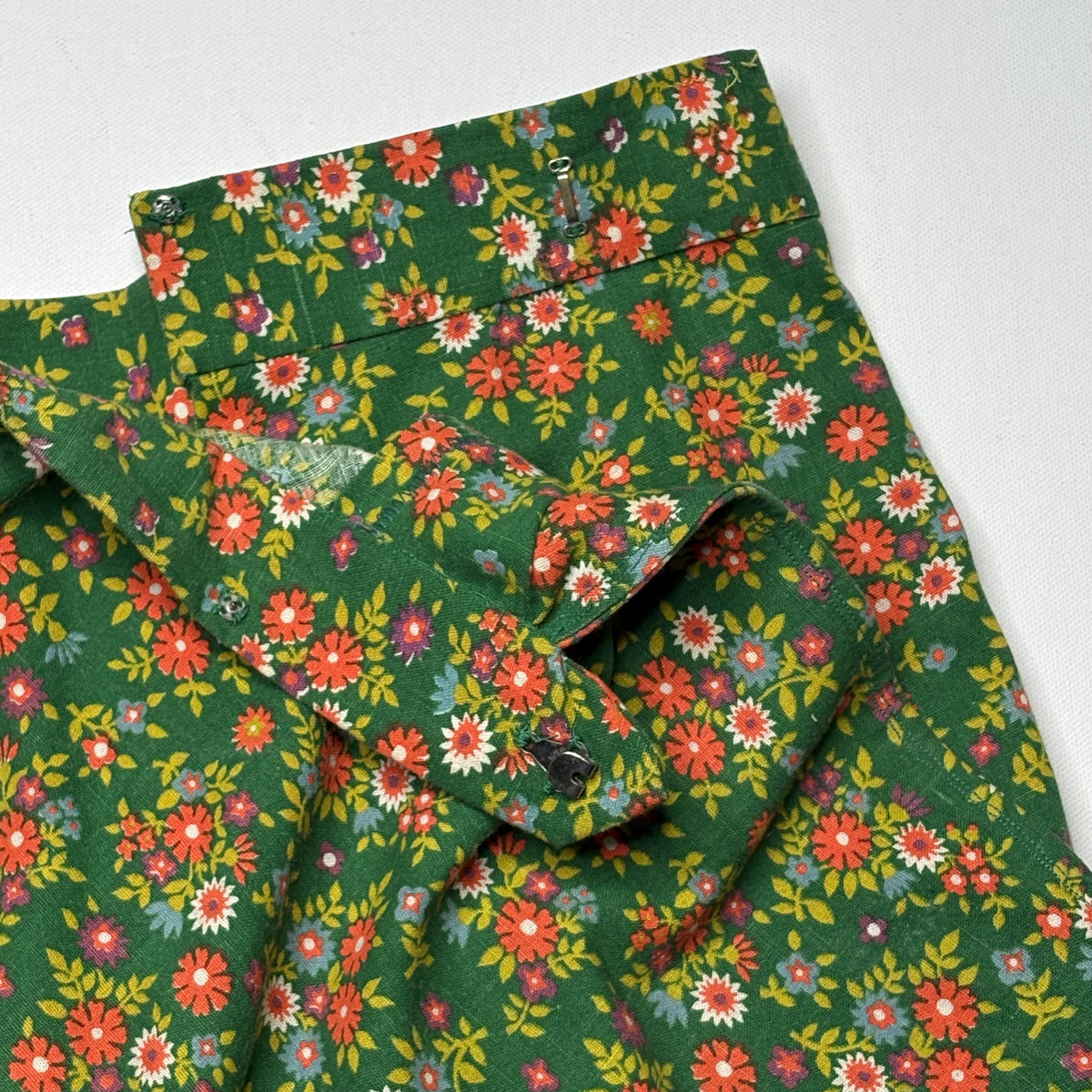 Vintage Floral Prairie Midi Skirt Cottagecore Green Floral