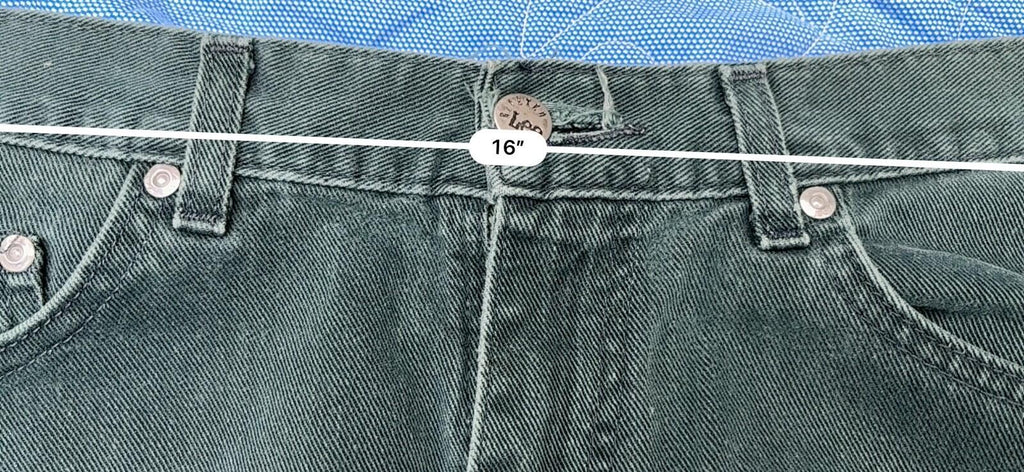 Lee Riveted Women’s Green Denim Cut-Off Shorts Size 16