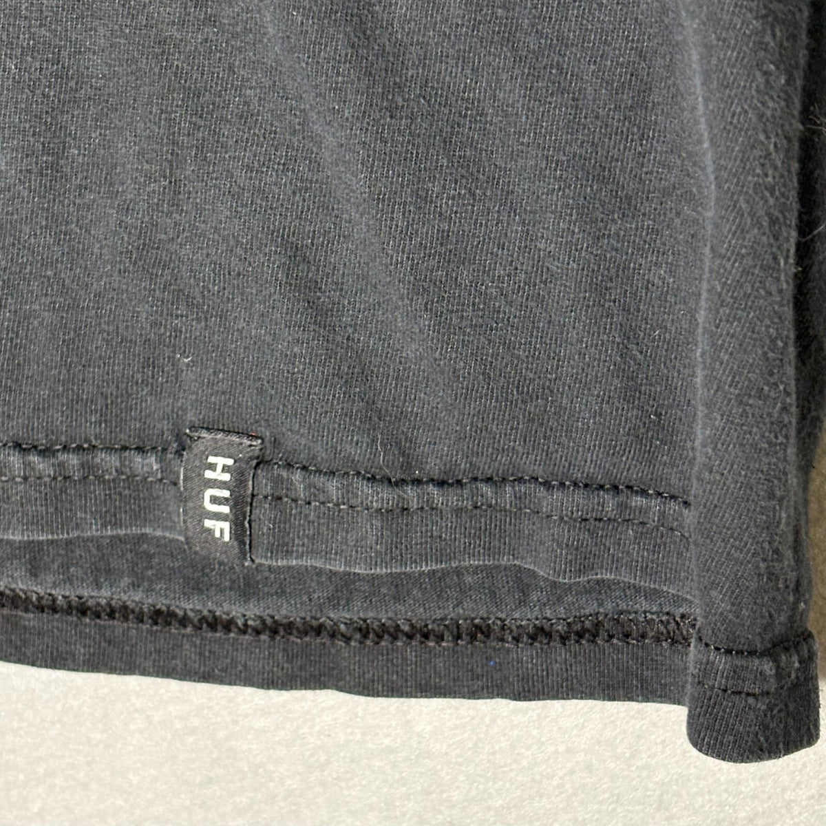 HUF Worldwide Black Graphic T-Shirt Size M