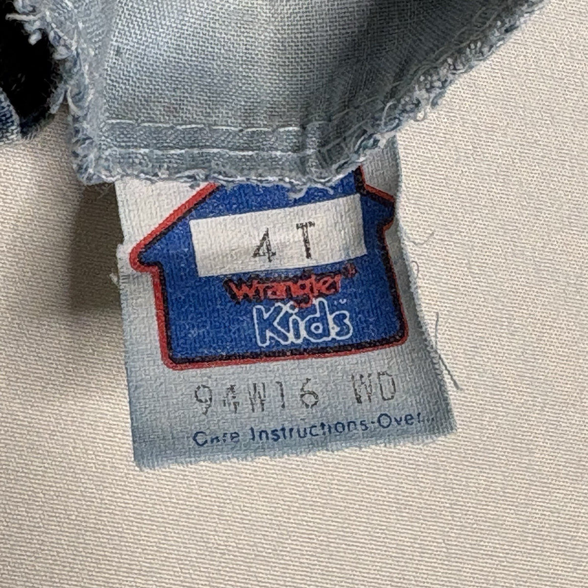 Vintage Wrangler Kids Wide-Leg Denim Jeans with Retro Flair