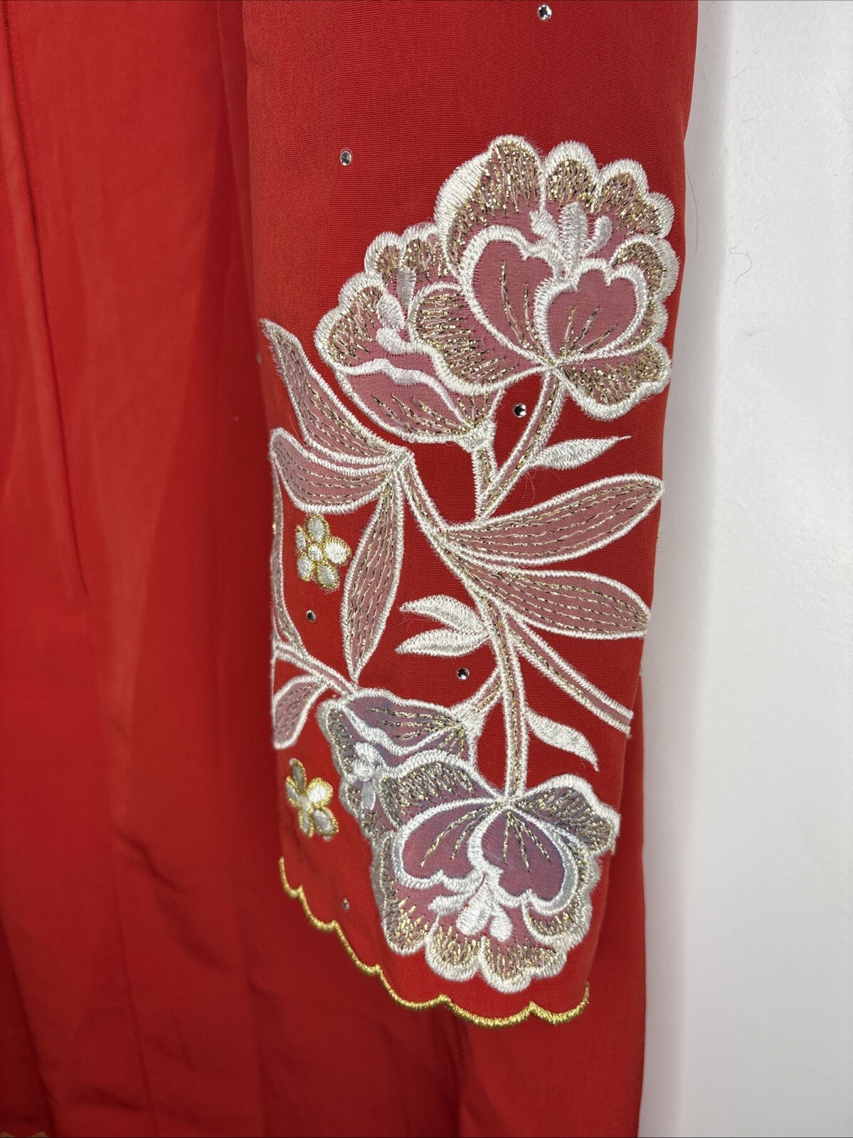 Bewa Fashion Vibrant Cherry Red Embroidered Floral Dress - M