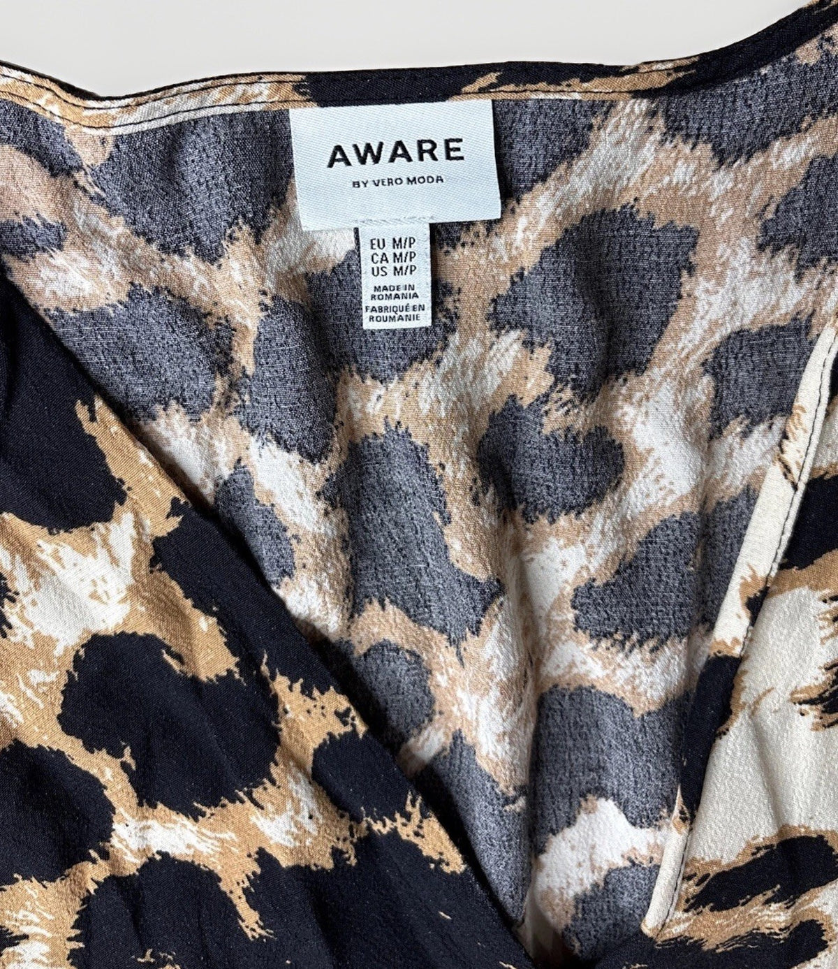 AWARE Vero Moda Eco Leopard Print Wrap Dress Size M